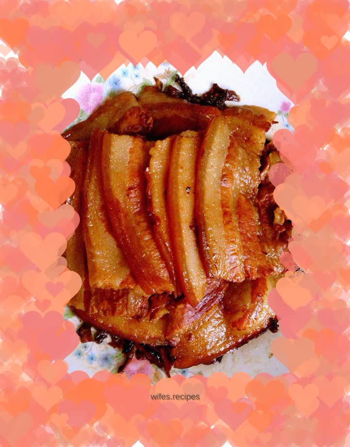 Braised pork with pickled vegetables