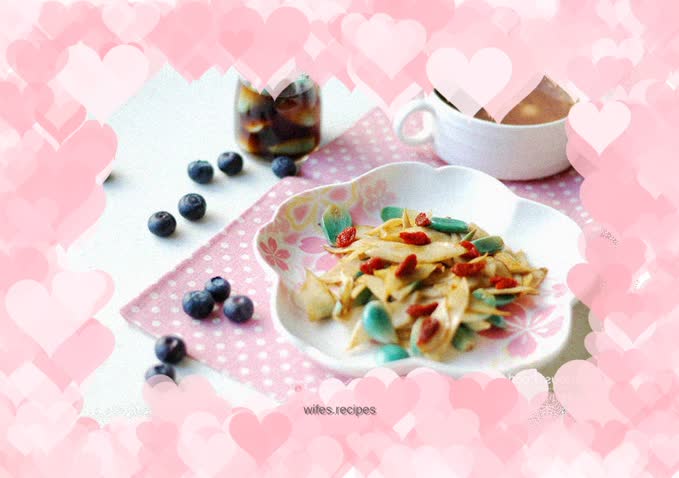 Low oil and healthier: Stir-fried king oyster mushrooms and Laba garlic