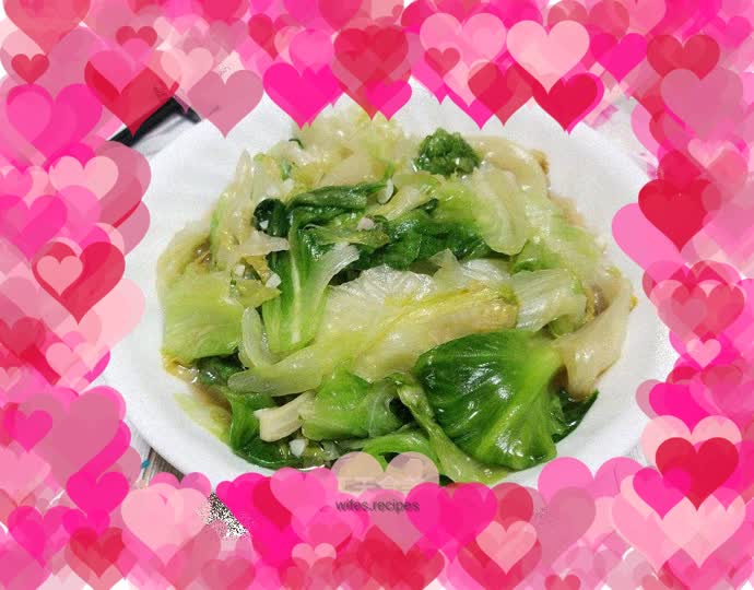 Stir-fried lettuce with garlic and oyster sauce