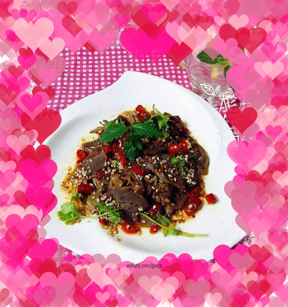 Cold Spicy Crispy Duck Gizzards