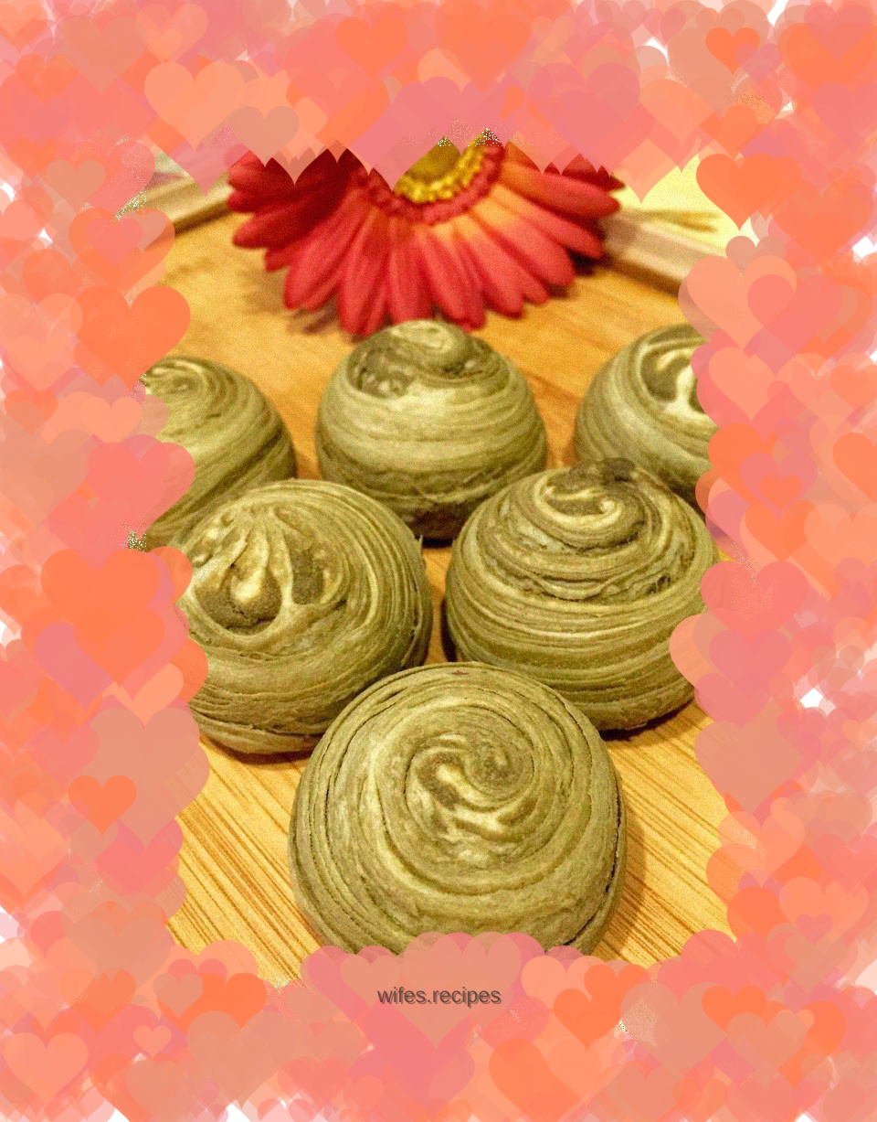 Condensed milk (purple sweet potato filling)