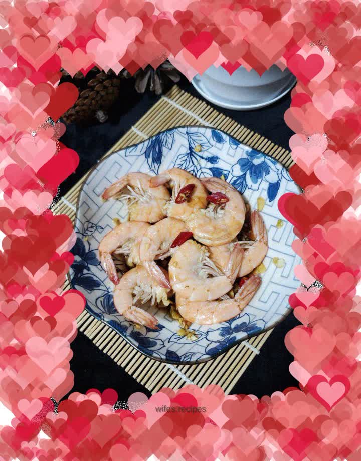 Spicy and sour shrimp with minced garlic