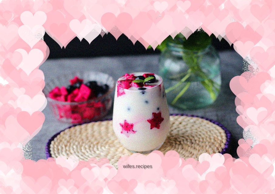 Sugar-free yogurt with fruit