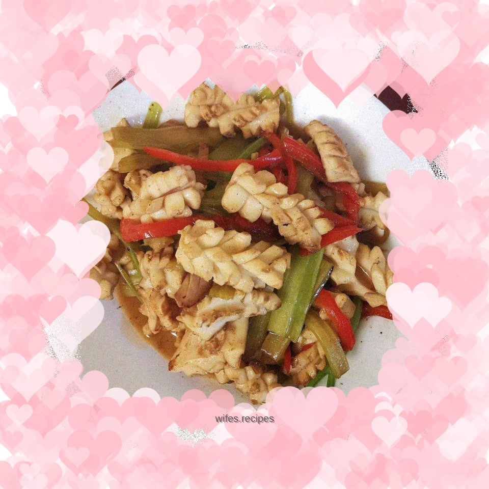 Fried squid with celery