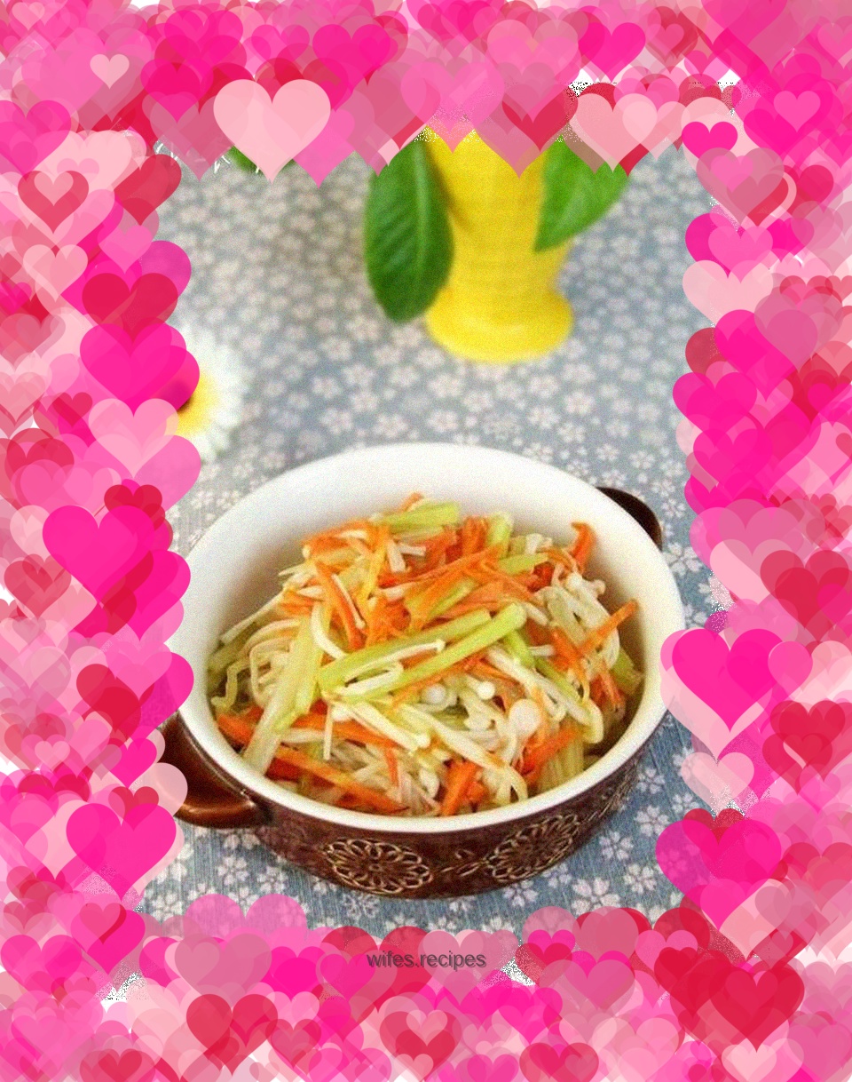 Cold Enoki Mushrooms