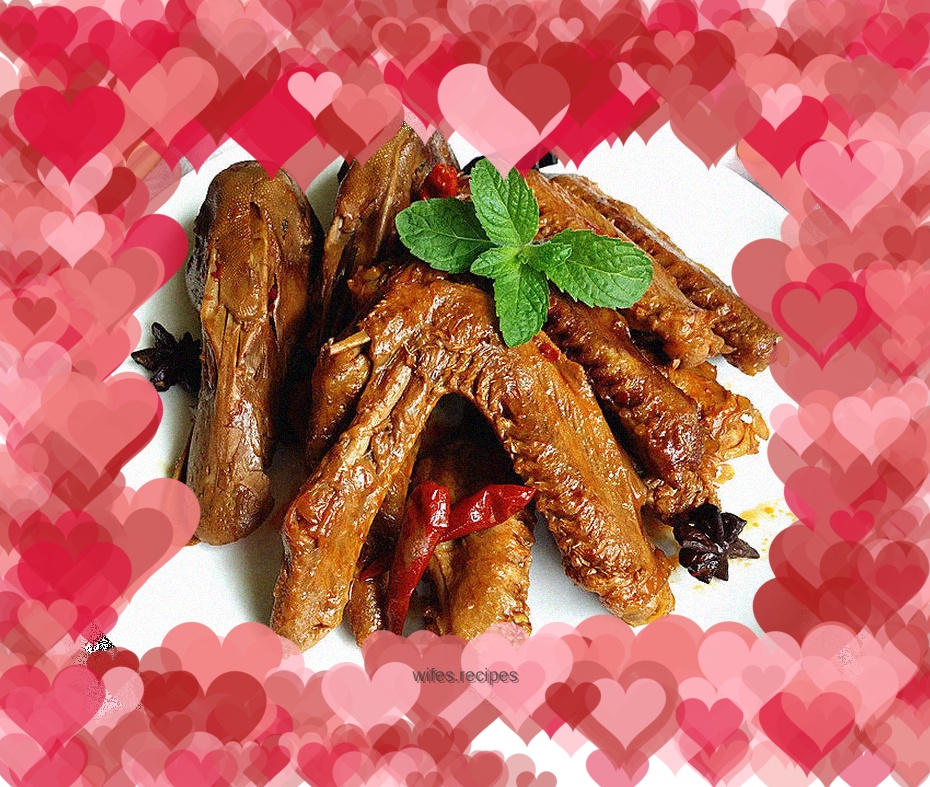 Spicy duck head and duck wings