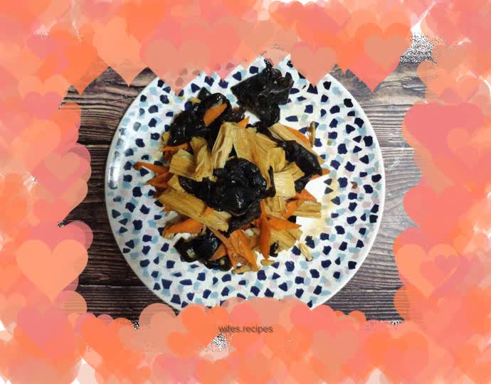 Stir-fried Fungus with Bean Curd