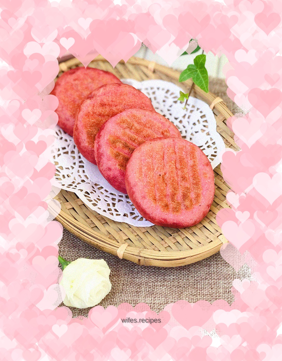 Dragon fruit and red bean pie