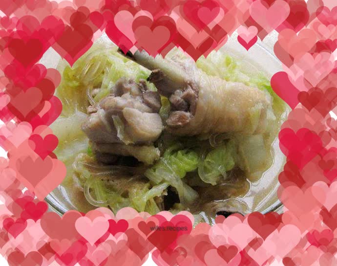 Try making Cantonese-style Northeastern cuisine---Stewed Chicken with Cabbage and Vermicelli