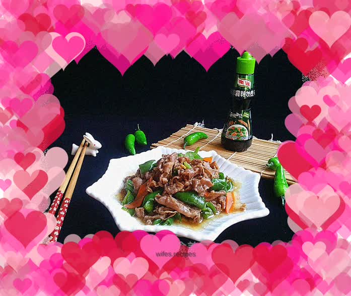 Stir-fried mutton slices with green pepper