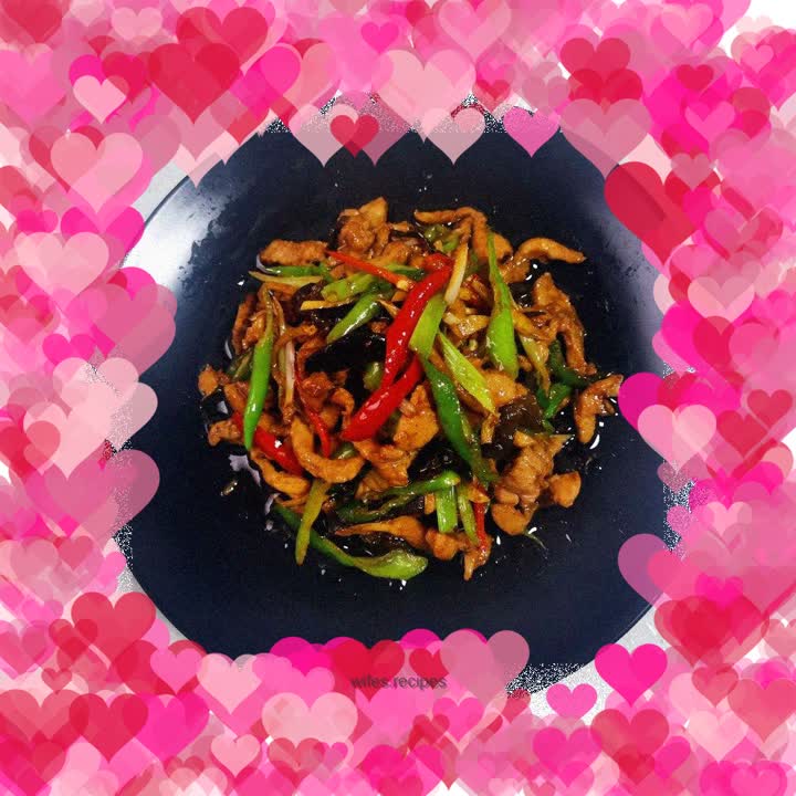 Stir-fried shredded pork with green onions
