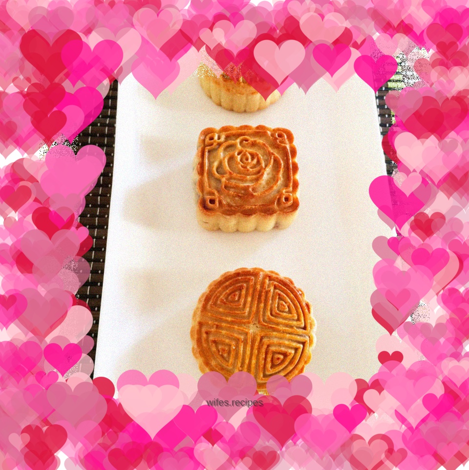 Purple sweet potato filling mooncake
