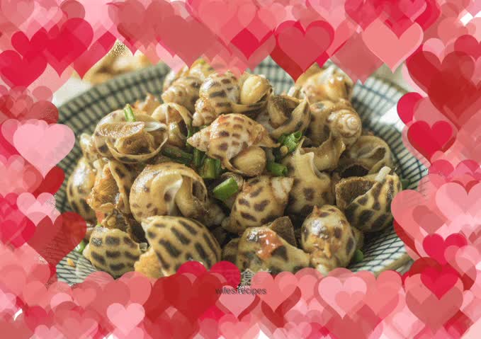 Stir-fried snails