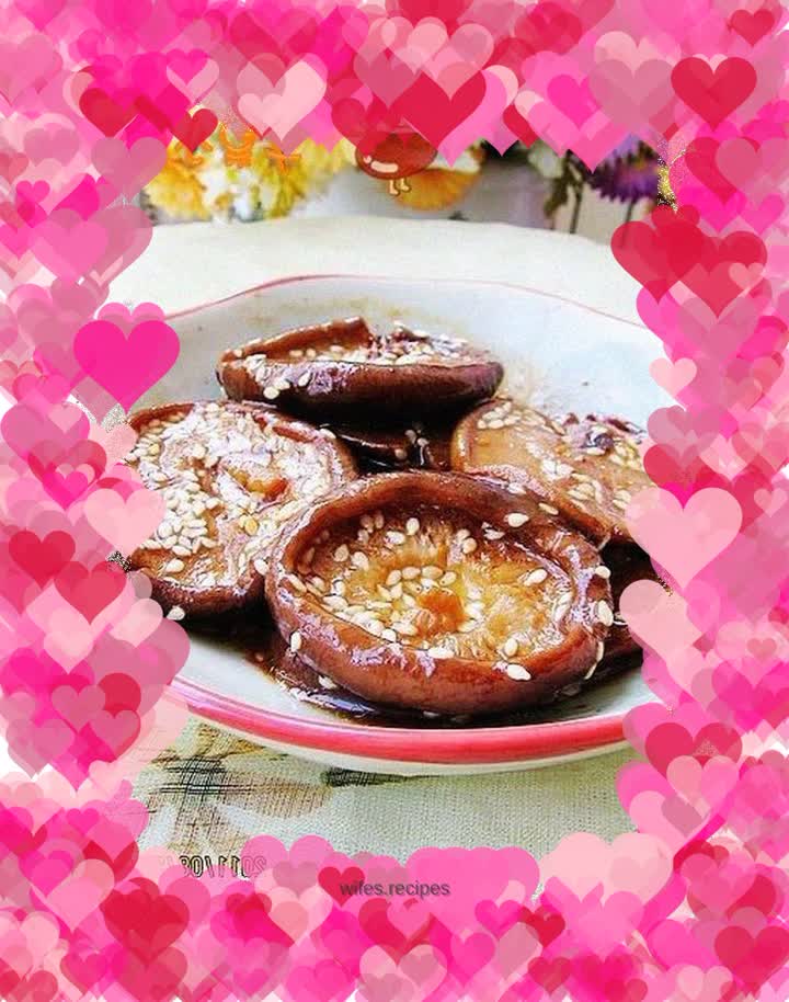 Marinated mushrooms with sesame seeds