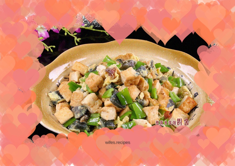 Braised tofu with double peppers