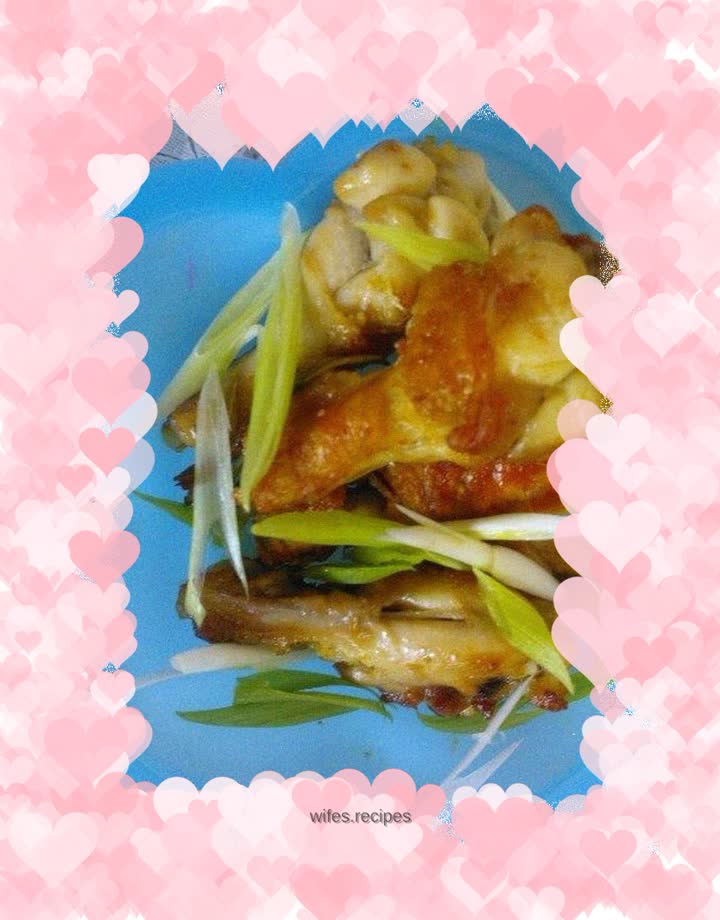 Nono's salt-baked chicken legs