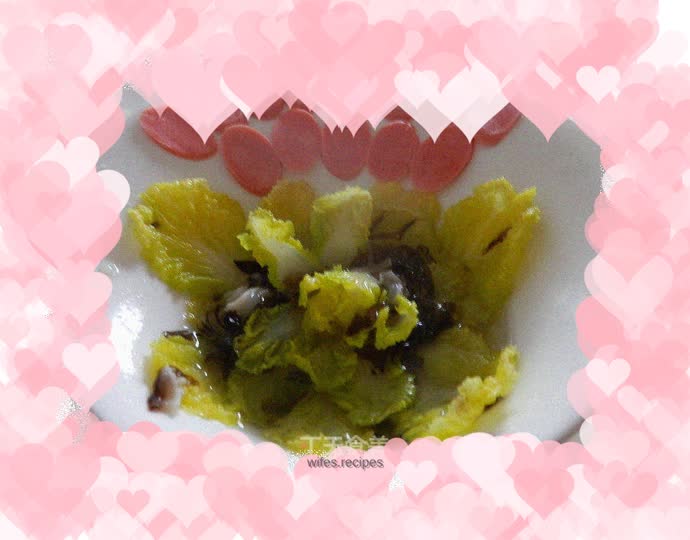 Baby cabbage in clear soup