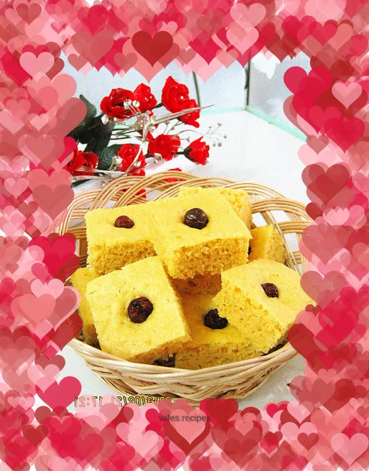 Nutritious and delicious hot noodle corn cake