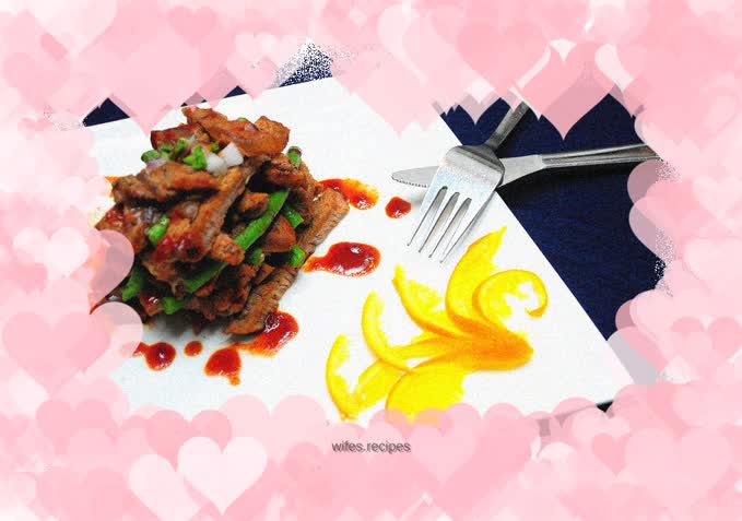 Go travel with nothing, get together and enjoy a family dinner---delicious fried steak