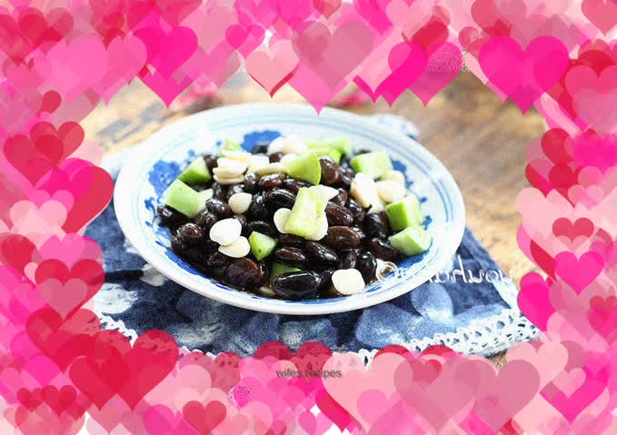 Cucumber and almond mixed with natto