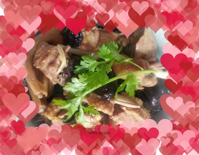 Braised Duck with Mushrooms