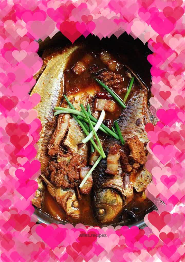 Simple home-cooked taste---braised fish with soy sauce