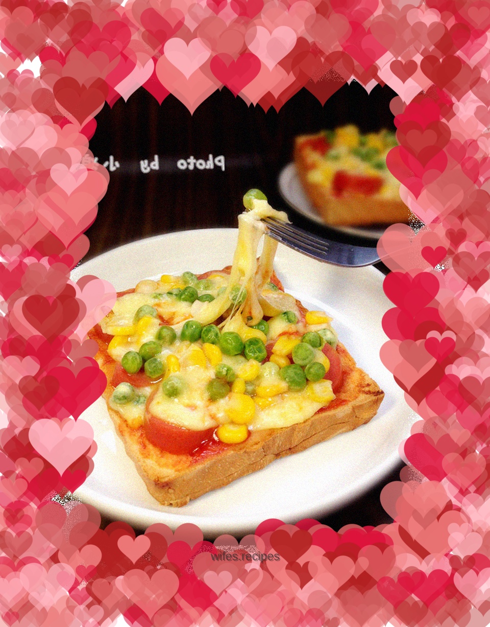 Quick breakfast----Toast pizza