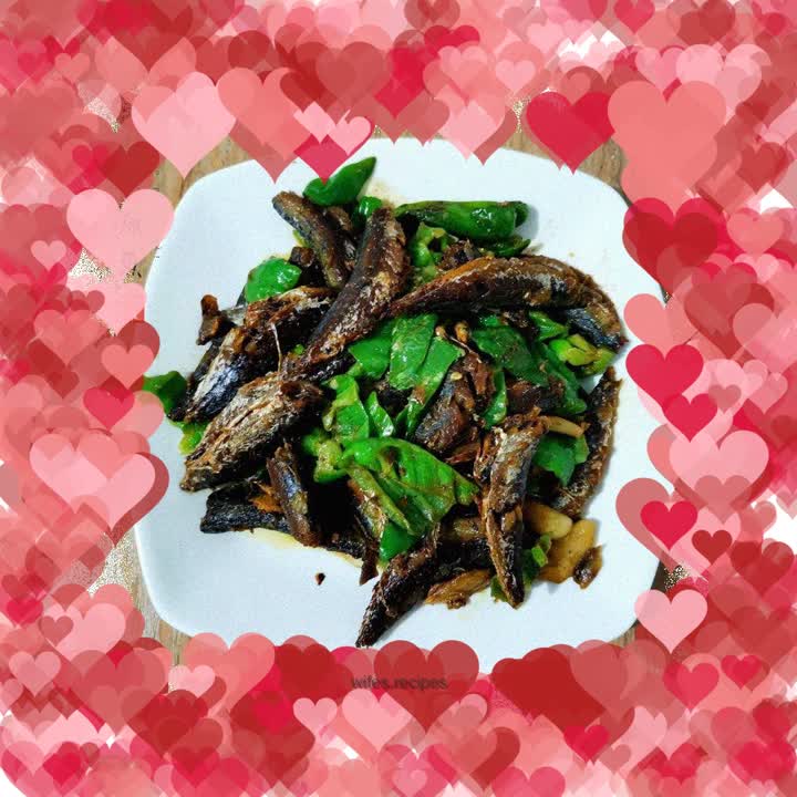 Fried salted fish with green pepper