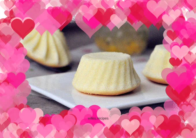 Passion fruit yogurt cake