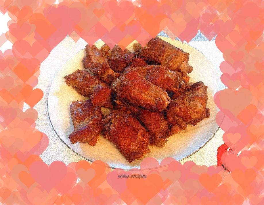 Braised pork ribs