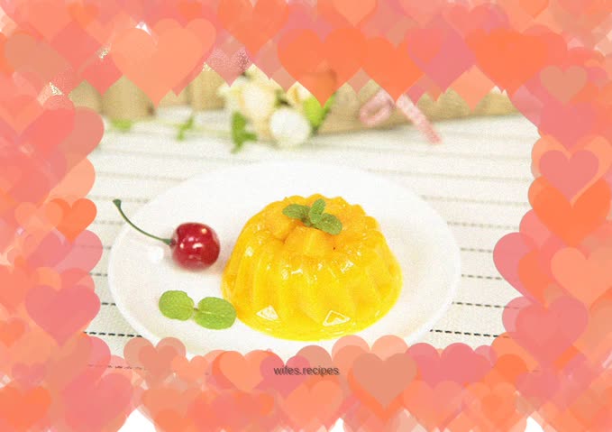 Delicious flavor on the tip of the tongue - mango pudding