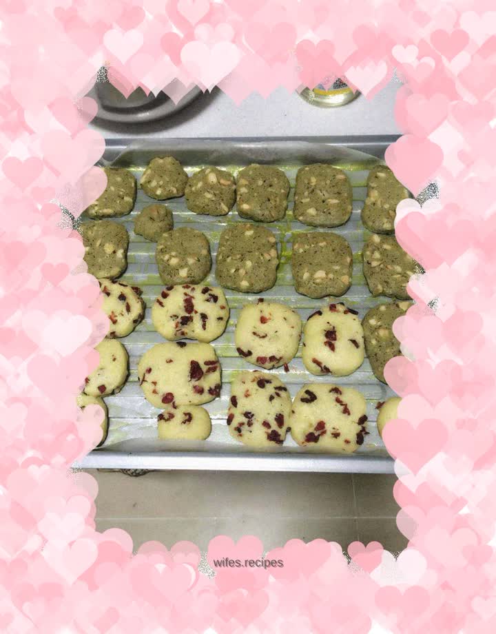 Almond matcha cookies