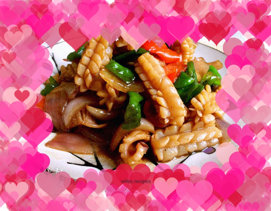 Fried squid rolls with onions