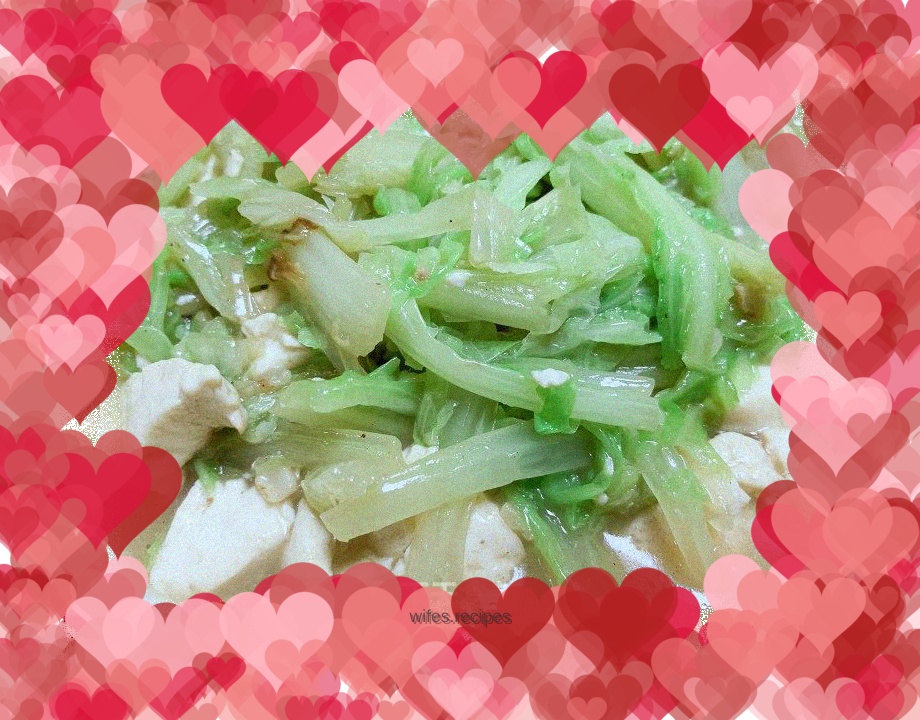 Boil cabbage and tofu