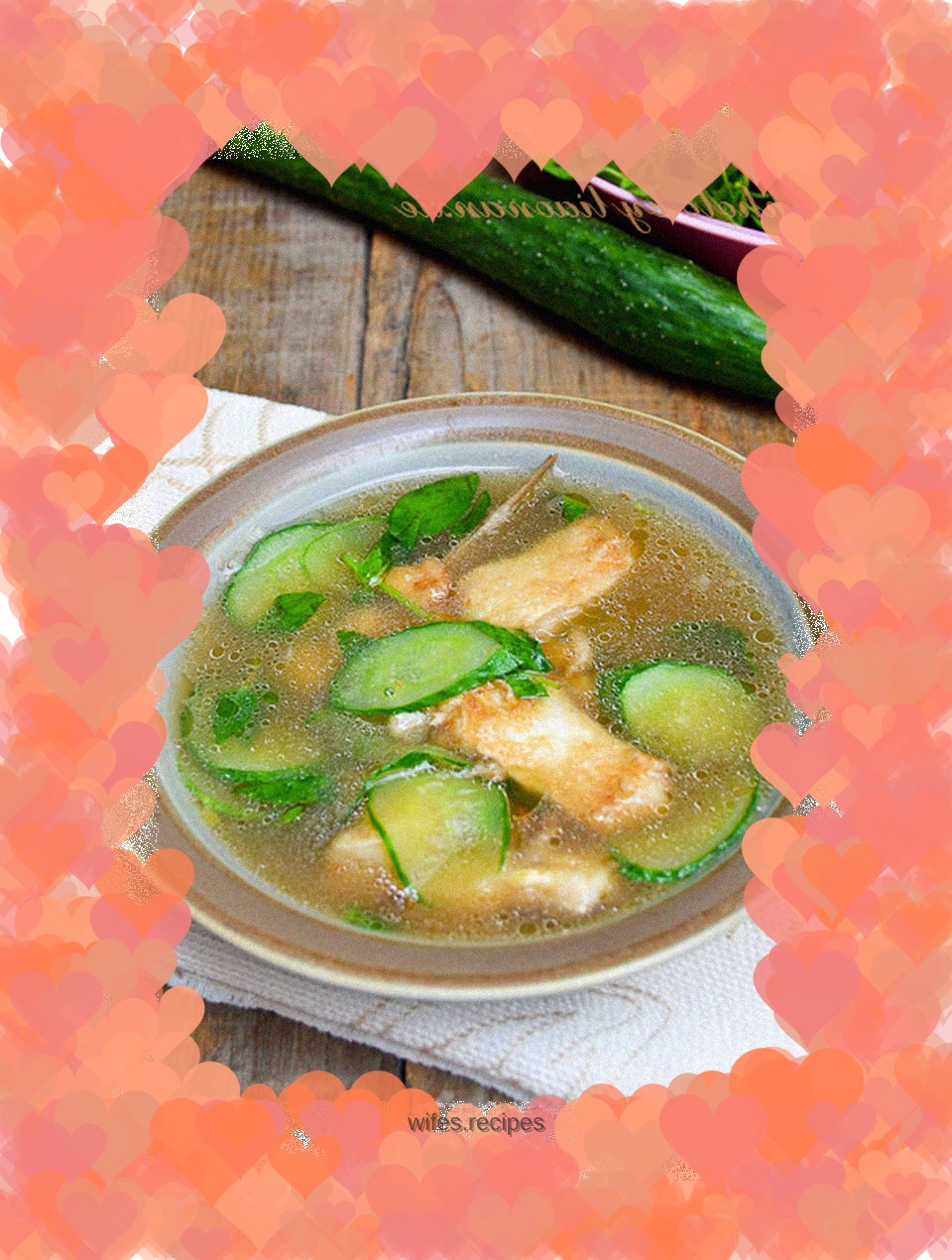 Fish bone and melon slices soup