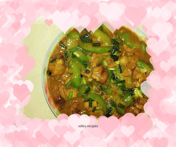 Stir-fried chicken legs with water melon