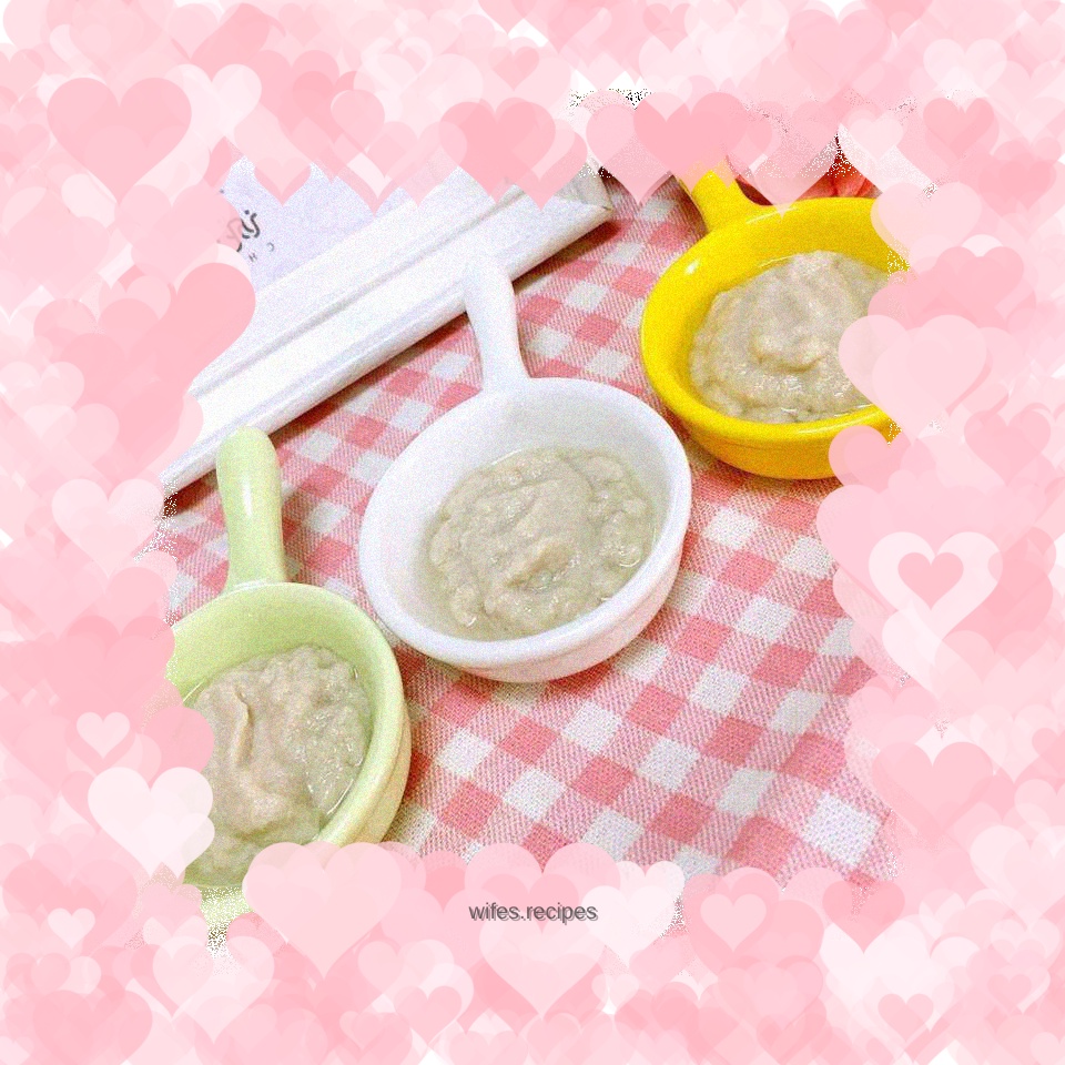 Baby food supplement: Pork puree cooked in broth