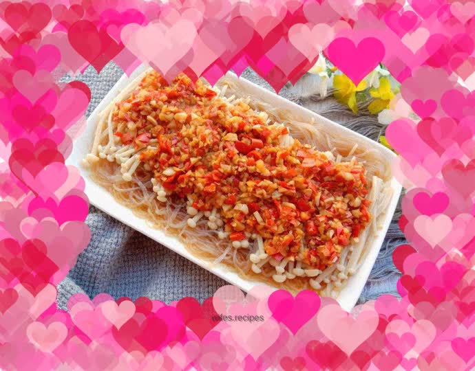 Garlic vermicelli with enoki mushrooms