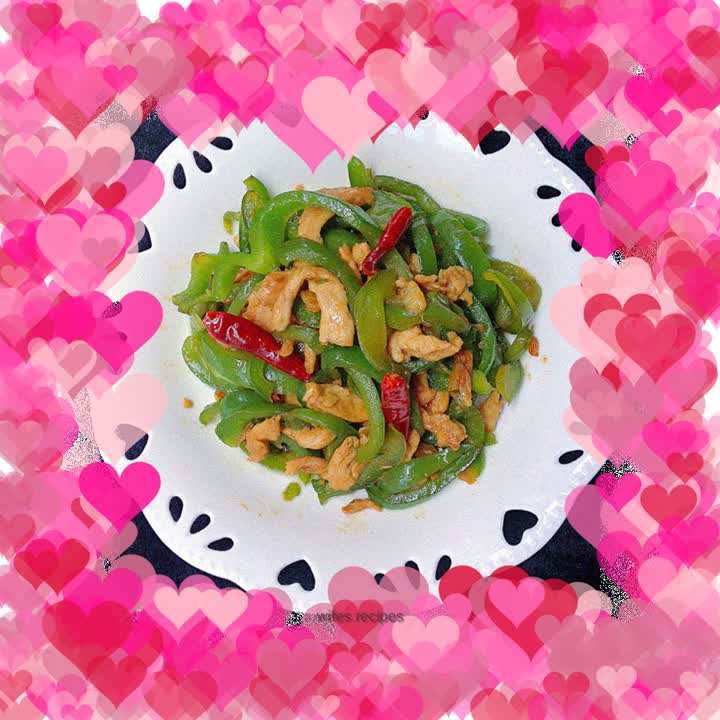 Chicken fried with pepper