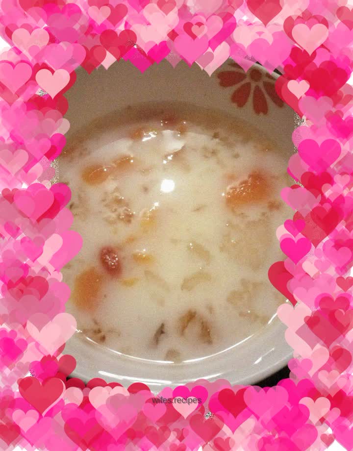 Snow Hag, Peach Gum, Papaya Milk, Sago Sugar Water