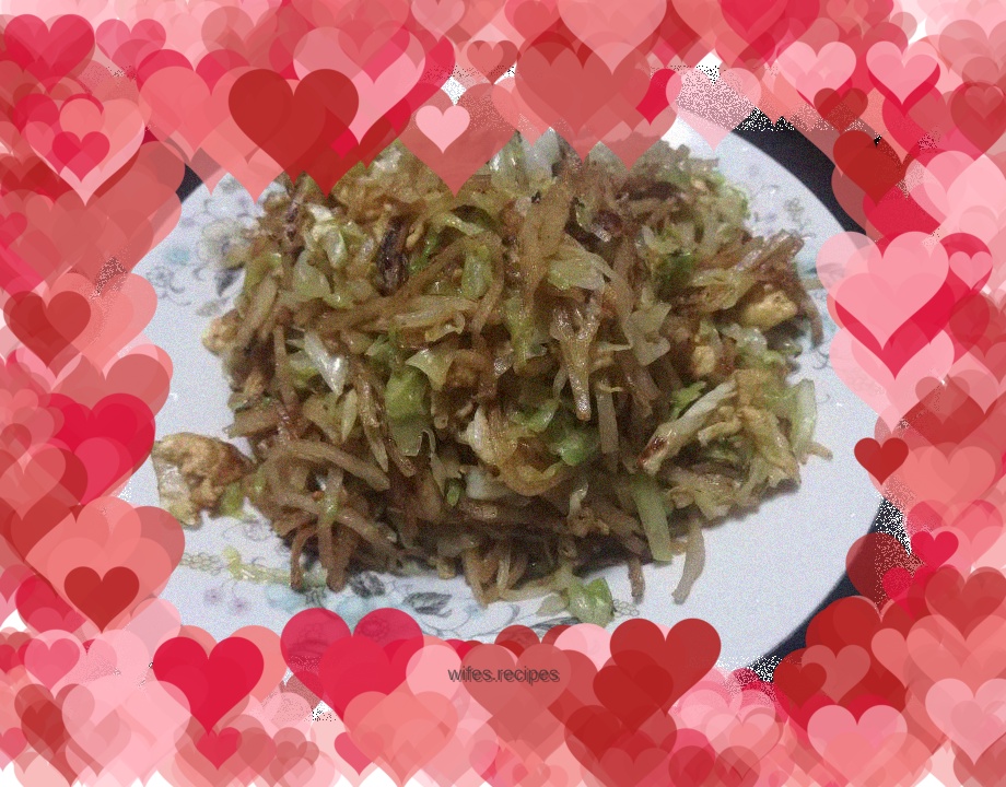 Vegetarian fried pancakes with cabbage