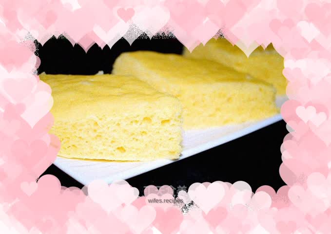 Soft steamed cake