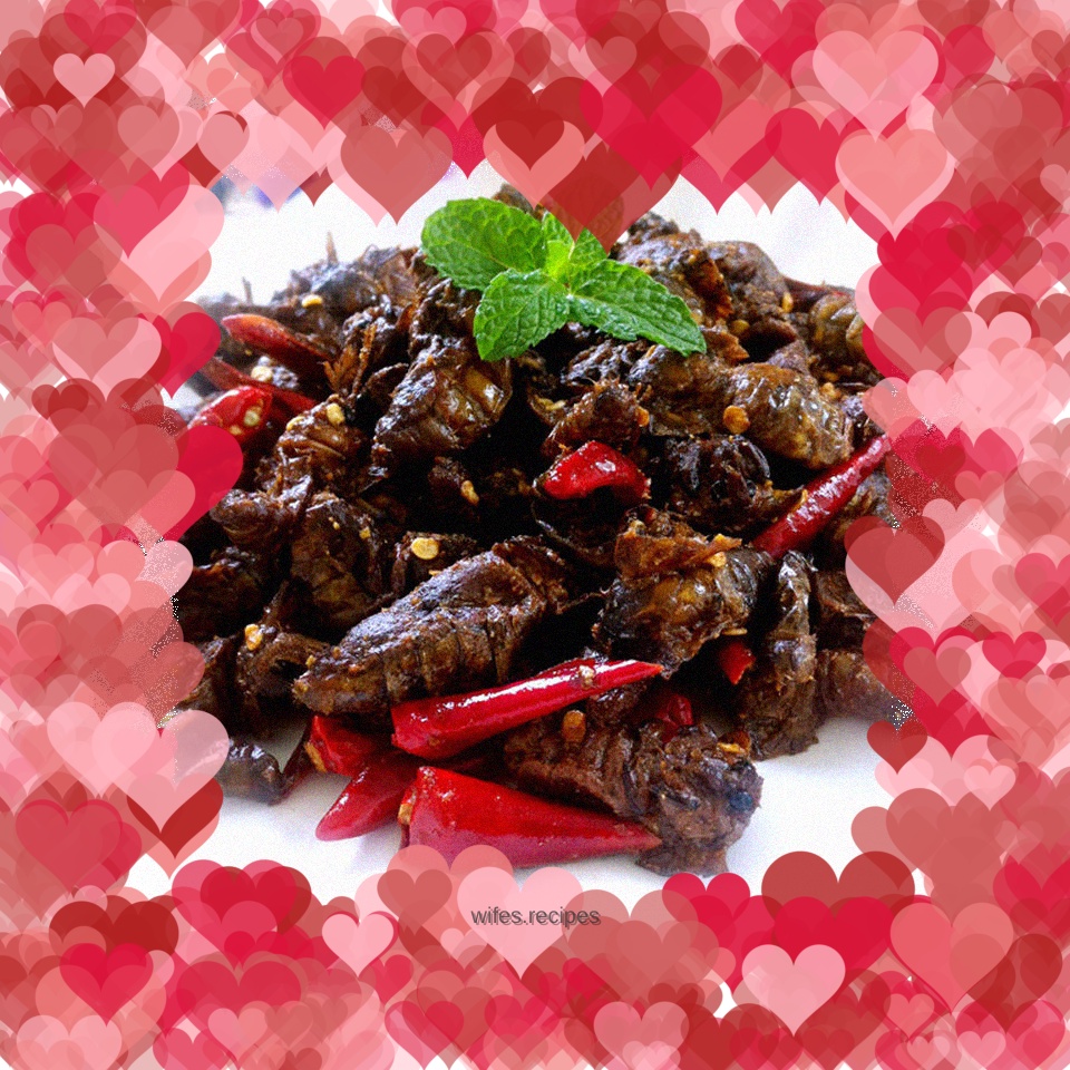 Stir-fried Northeastern moth