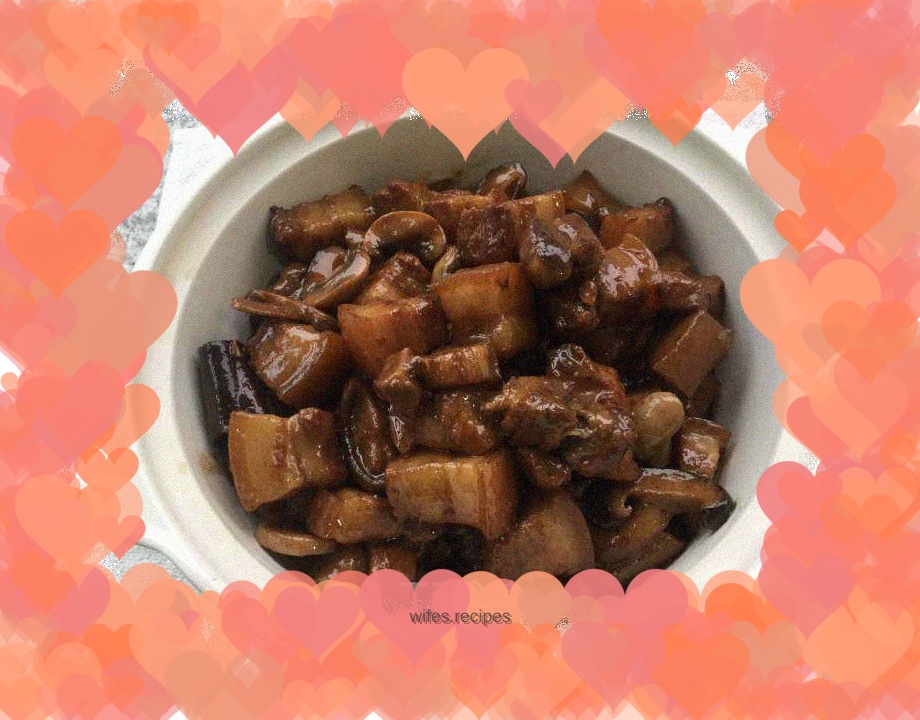Braised Pork with Mushrooms