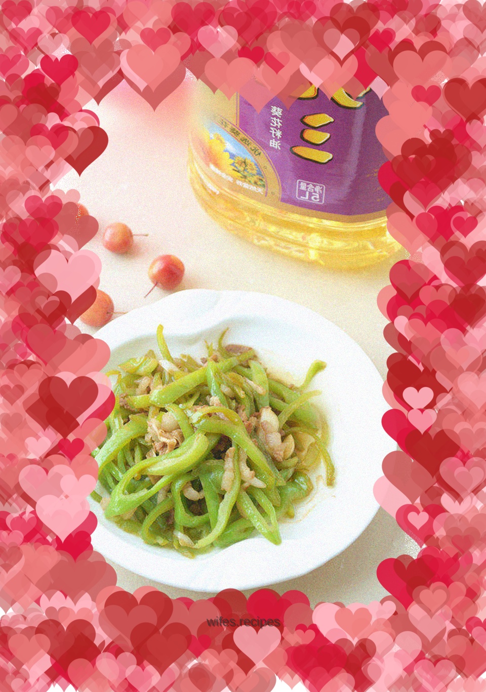 Fried pork with hot pepper