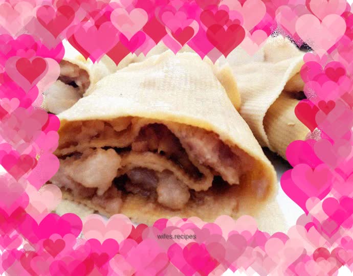 Thousands of meat rolls