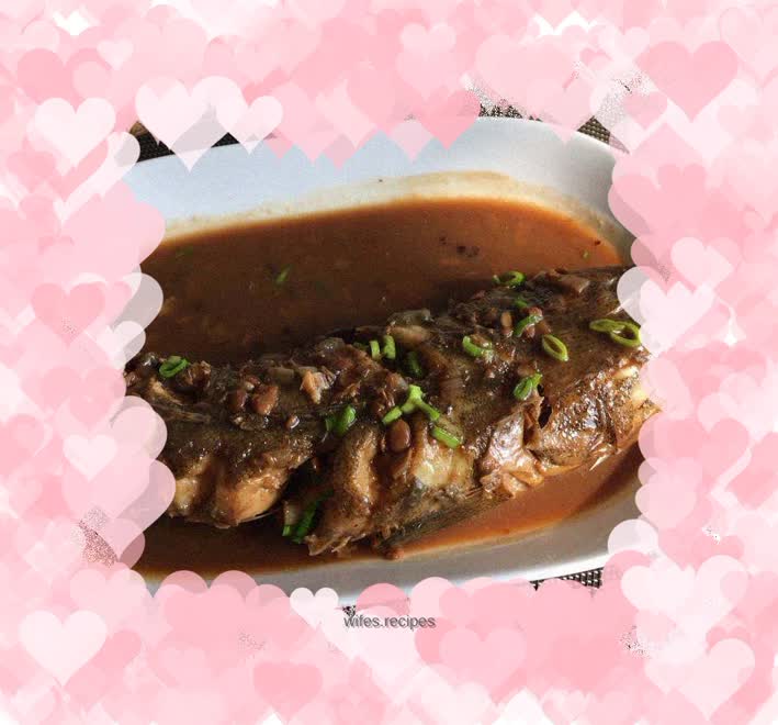 Braised braided fish with soy sauce