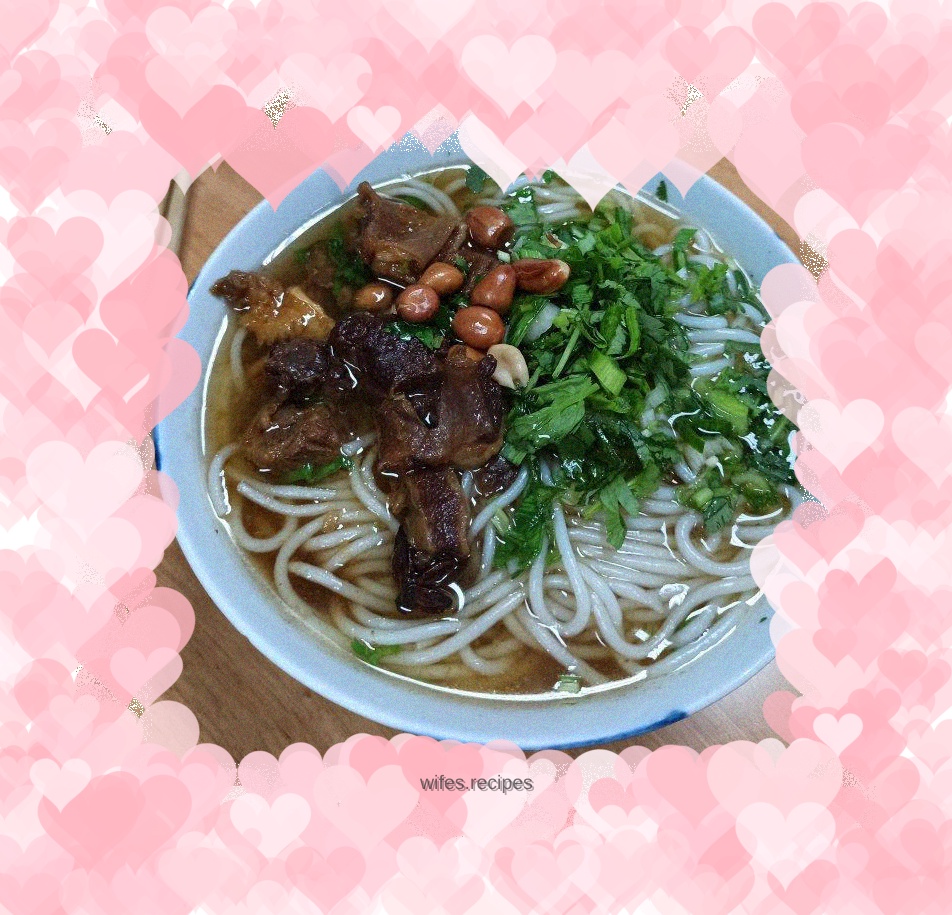 Braised beef rice noodles