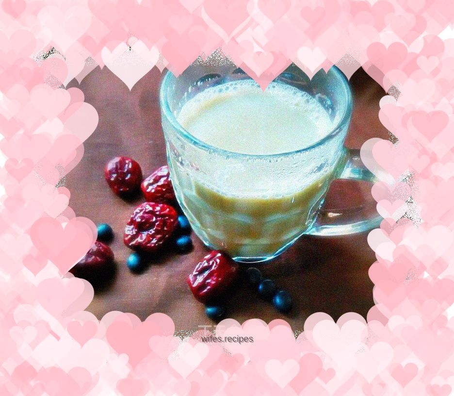Homemade black soy milk