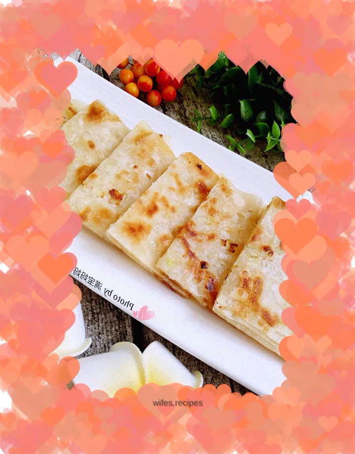 Wonton wrapper version of scallion pancake